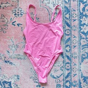 SKIMS Swim Scoop Neck One Piece in Light Pink in M